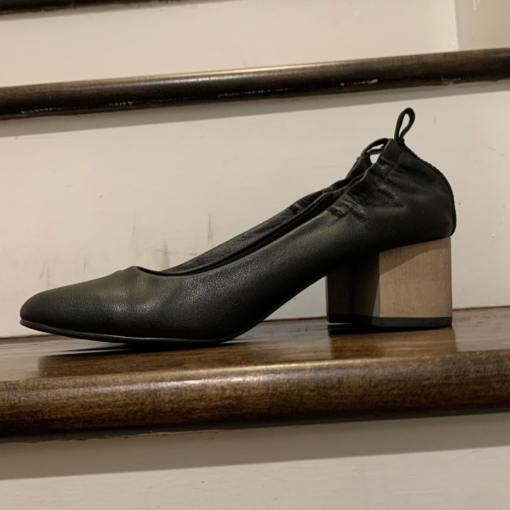 Kelsi Dagger Brooklyn Women's Lott Pump, Black